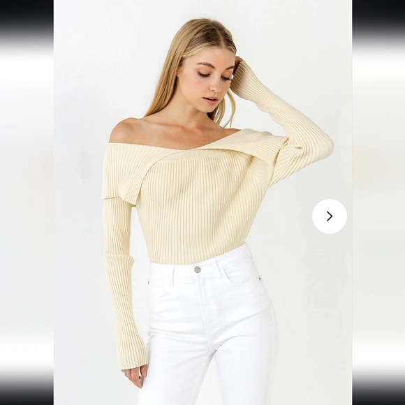 NEW! 🌷 Endless Rose Wide Collar Knit Sweater Ivory Cream Cropped Size Small - Picture 1 of 14